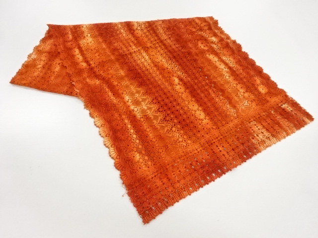 JAPANESE KIMONO / VINTAGE SHAWL / LACE / FLOWER